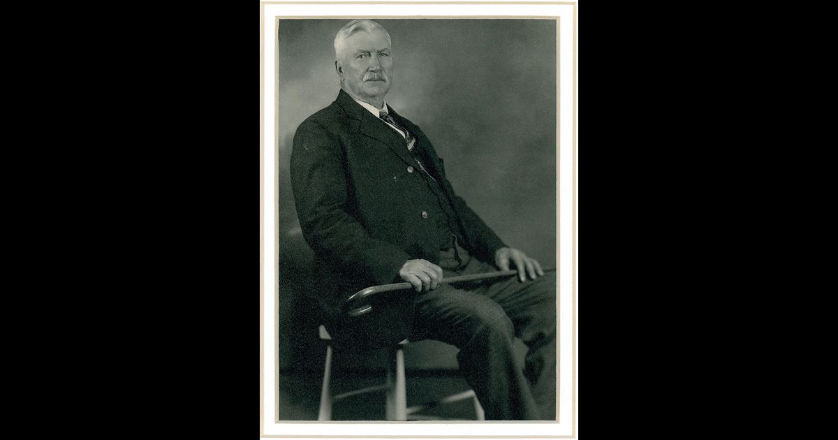 William "Bill" Skelton