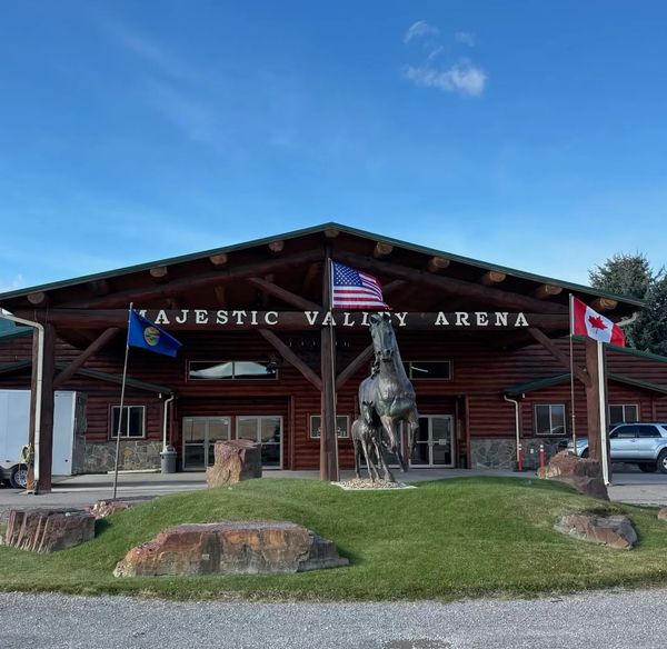Magestic Valley Arena